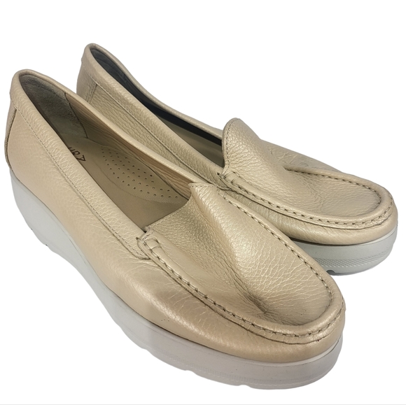 Naturalizer Luanna Slip-on Shoe Beige 9.5 - Picture 4 of 6